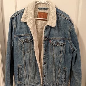 Levis sherpa jacket